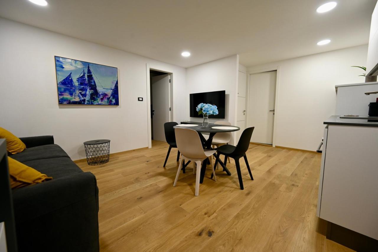 Poseidon Apartment Izola Exteriör bild